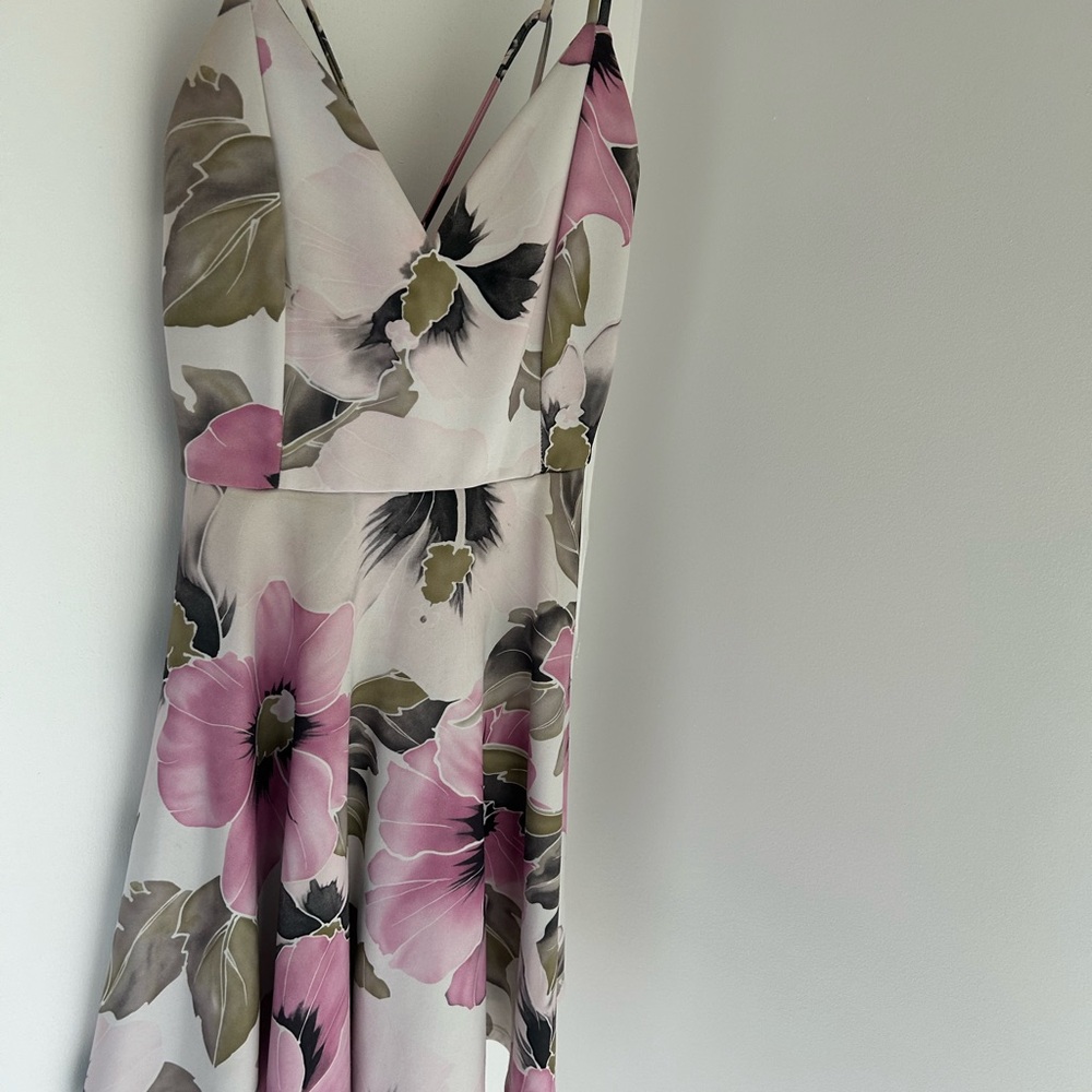 Lovely Day Floral dress perfect for summer date nights